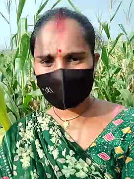 Snapshot of Hey_Ziya chatting on 09-10-25, 10:59 Hey Ziya online show from 09-10-25, 10:59