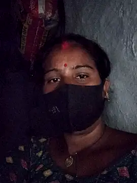 Snapshot of Hey_Ziya chatting on 10-09-25, 09:13 Hey Ziya online show from 10-09-25, 09:13