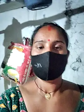 Snapshot of Hey_Ziya chatting on 10-25-25, 03:18 Hey Ziya online show from 10-25-25, 03:18