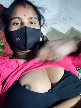 Snapshot of Hey_Ziya chatting on 11-18-25, 04:00 Hey Ziya online show from 11-18-25, 04:00