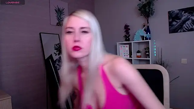 Mermaid N online show from 03-03-25, 04:58