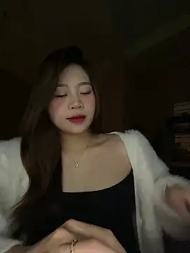 Snapshot of Bae1103 chatting on 01-20-25, 07:14 Bae1103 online show from 01-20-25, 07:14