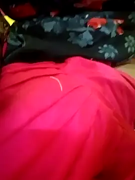 Snapshot of Cute_Suhani chatting on 02-14-25, 04:52 Cute Suhani online show from 02-14-25, 04:52