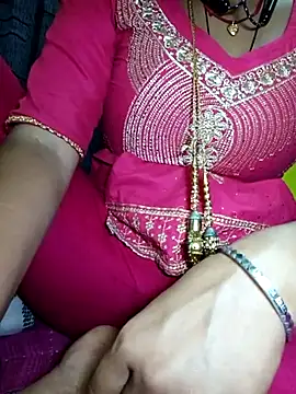 Snapshot of Cute_Suhani chatting on 02-28-25, 04:53 Cute Suhani online show from 02-28-25, 04:53