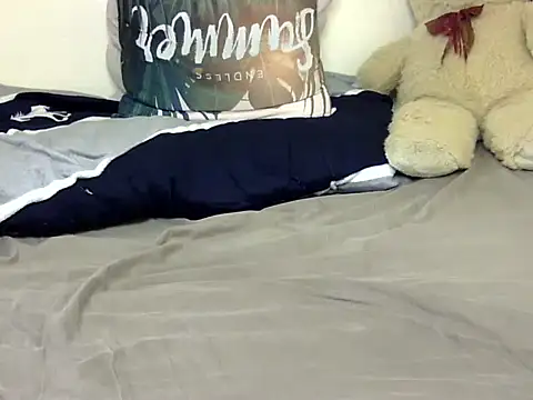 Sexxy slim honey online show from 04-15-26, 07:58