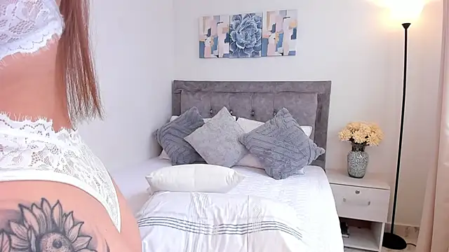 DarlinJones online show from 09-29-25, 06:46