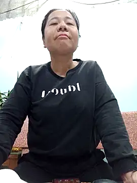 Snapshot of Queen_18200 chatting on 03-19-25, 07:07 Queen 18200 online show from 03-19-25, 07:07