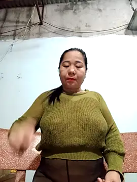 Snapshot of Queen_18200 chatting on 12-03-25, 10:19 Queen 18200 online show from 12-03-25, 10:19