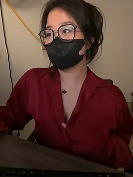 Jenni nana online show from 12-20-24, 07:01