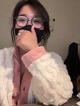 Jenni nana online show from 12-21-24, 02:47