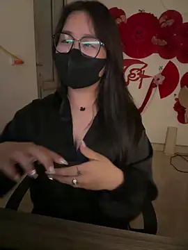 Jenni nana online show from 01-24-25, 03:34