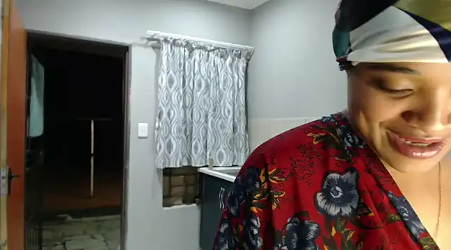 CREAMYCUPCAKExxx online show from 12-16-24, 12:15