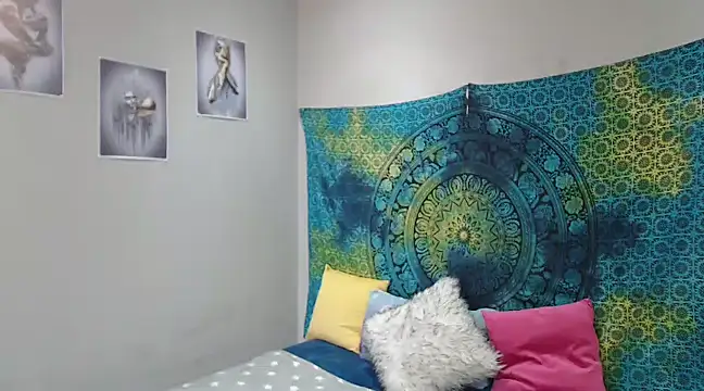 CREAMYCUPCAKExxx online show from 12-29-24, 06:56