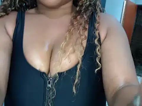 CREAMYCUPCAKExxx online show from 01-25-25, 11:32