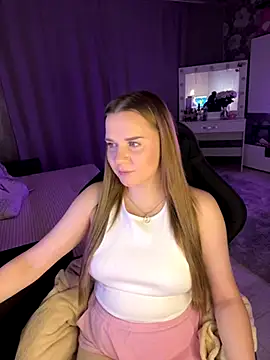 Snapshot of Lexi_noah chatting on 09-13-25, 09:25 Lexi noah online show from 09-13-25, 09:25