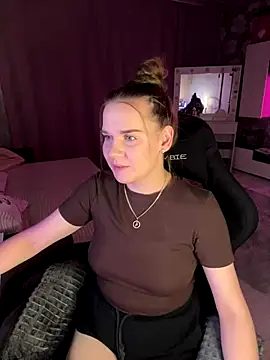 Snapshot of Lexi_noah chatting on 11-08-25, 09:35 Lexi noah online show from 11-08-25, 09:35