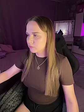 Snapshot of Lexi_noah chatting on 11-15-25, 09:11 Lexi noah online show from 11-15-25, 09:11