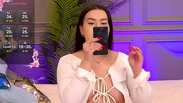 TrishaWinslet online show from 03-05-25, 03:29