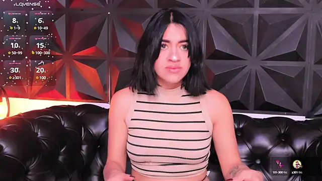 KasiaNoir  online show from 01-30-25, 12:48