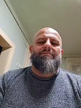 Snapshot of AlexandruCsaba chatting on 10-06-25, 08:06 AlexandruCsaba online show from 10-06-25, 08:06