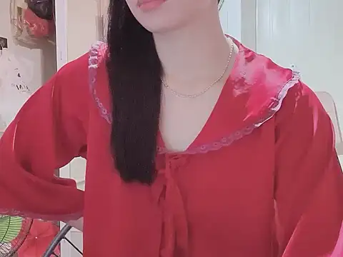 LinhChi 9x online show from 10-22-25, 01:22