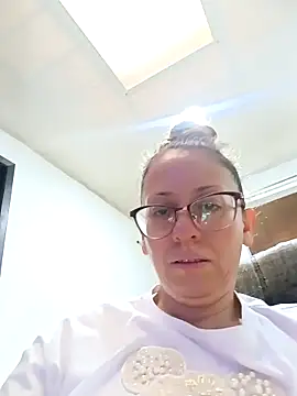 miss hanna07 online show from 11-11-25, 10:10