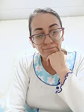 miss hanna07 online show from 06-22-26, 11:24