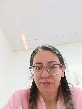 miss hanna07 online show from 07-11-26, 01:25