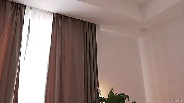 Snapshot of Faster_maci chatting on 10-22-25, 07:19 Faster maci online show from 10-22-25, 07:19