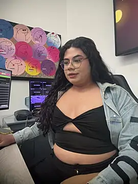 Snapshot of Tom_Silver__ chatting on 01-10-26, 12:40 Tom Silver online show from 01-10-26, 12:40