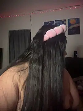 Snapshot of Tom_Silver__ chatting on 02-12-26, 08:42 Tom Silver online show from 02-12-26, 08:42