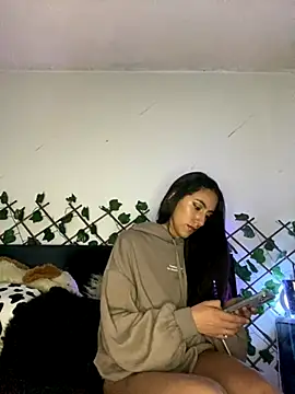 FrancellyHot online show from 10-09-25, 11:47