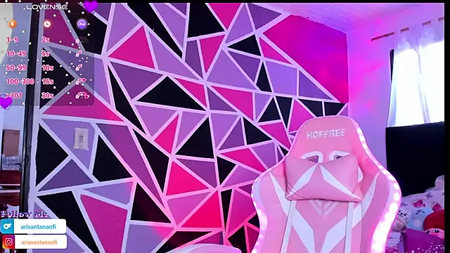 arisantana online show from 11-22-25, 09:36