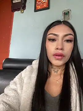 Effy Bonny online show from 03-04-25, 05:13