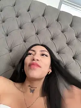 Effy Bonny online show from 12-01-25, 02:00