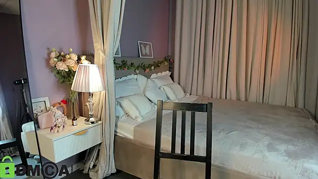 Dearly Emily online show from 03-25-26, 05:19