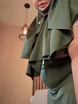  Shara Handal  online show from 12-18-24, 11:56