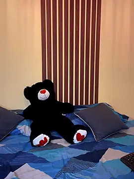  Shara Handal  online show from 10-02-25, 08:54