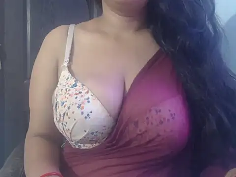 cute-priy online show from 10-21-25, 08:48