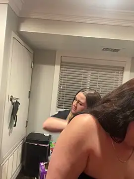 ThicBunz online show from 03-23-25, 12:36