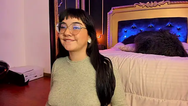 Snapshot of JeyLee chatting on 03-12-25, 05:38 JeyLee online show from 03-12-25, 05:38