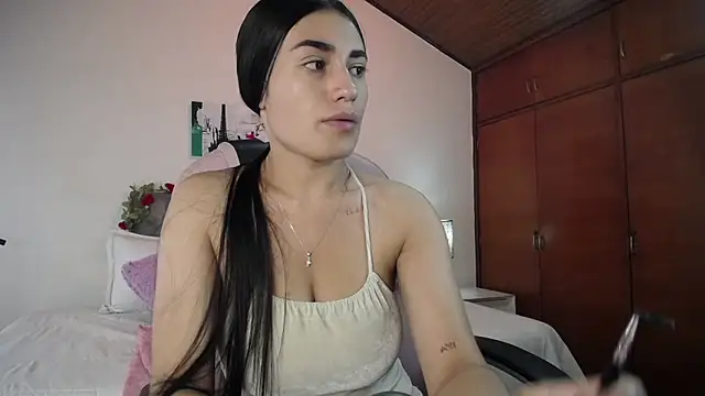 Snapshot of Alheli_16 chatting on 02-27-25, 12:13 Alheli 16 online show from 02-27-25, 12:13