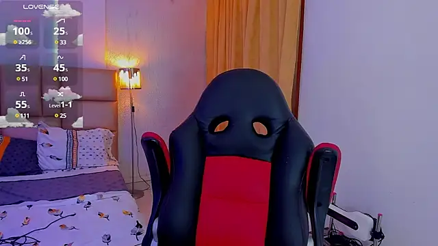 Snapshot of Nathan_Bluee chatting on 01-19-25, 01:22 Nathan Bluee online show from 01-19-25, 01:22