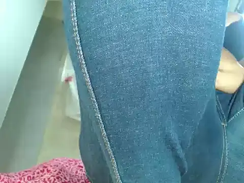 Snapshot of hornymilf_69xxx chatting on 02-10-26, 09:30 hornymilf 69xxx online show from 02-10-26, 09:30