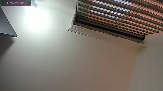 Samanthamillher10 online show from 04-22-26, 12:39