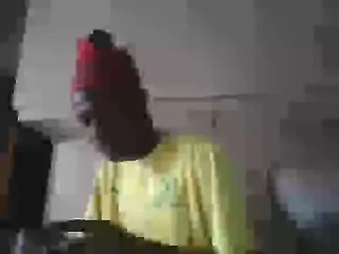 Snapshot of MluTheFixer chatting on 10-09-25, 05:27 MluTheFixer online show from 10-09-25, 05:27