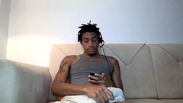 Skinnyblackman online show from 11-11-25, 01:38