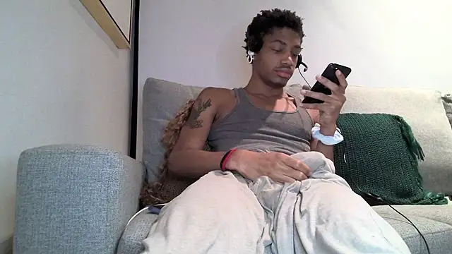 Skinnyblackman online show from 03-19-26, 06:06