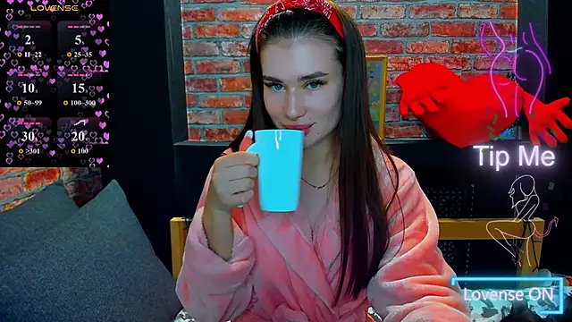 Snapshot of UrJoyy chatting on 01-15-26, 03:33 UrJoyy online show from 01-15-26, 03:33