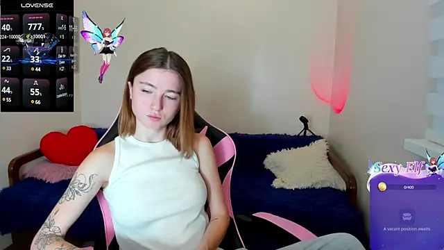 Snapshot of Luxuryalma chatting on 12-03-24, 09:33 Luxuryalma online show from 12-03-24, 09:33